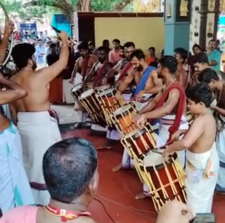 Chenda Melam