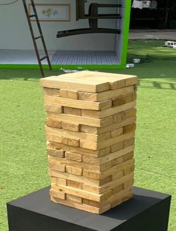 Mega-Jenga
