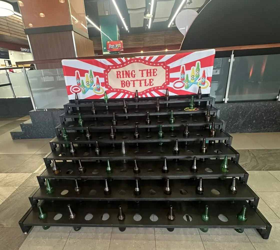 Ring-the-bottle-carnival-game